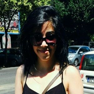 Meet your Posher, Angela